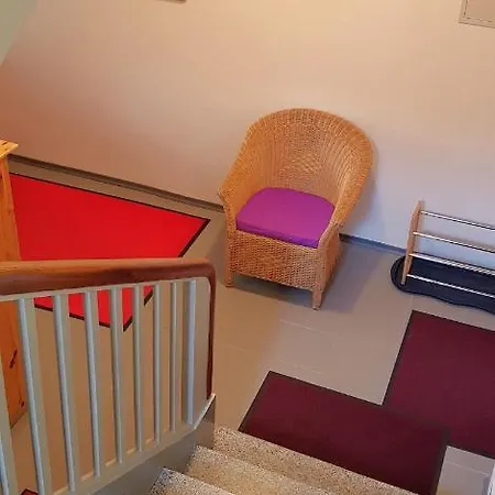 Goldbrunnen Апартаменты Бад-Эльстер