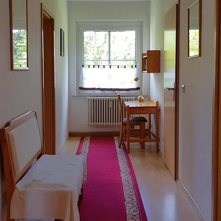 Goldbrunnen Апартаменты *